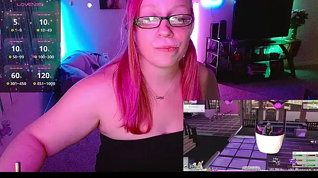 Snapshot of XxMs_StarzxX chatting on 05/19/26, 01:56 XxMs StarzxX online show from 05/19/26, 01:56