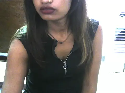 Vaishali20 online show from 07/23/26, 04:25