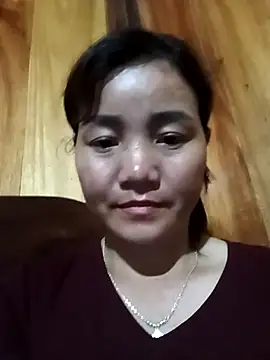 Quee Quee online show from 07/16/26, 10:56