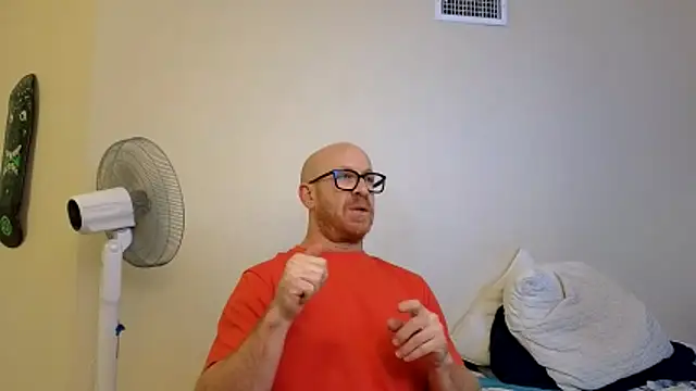 Snapshot of brotein369 chatting on 02/12/26, 01:38 brotein369 online show from 02/12/26, 01:38