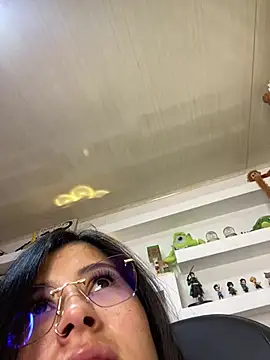 rosseeTobe online show from 07/18/26, 02:20