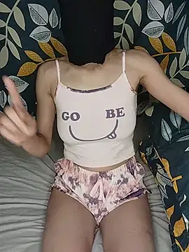 Mariiaa1 online show from 07/17/26, 09:23