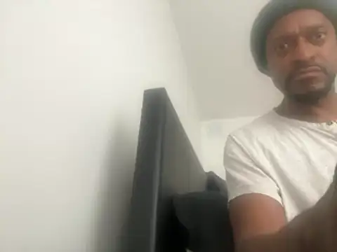 A1KinG415 online show from 07/16/26, 10:51