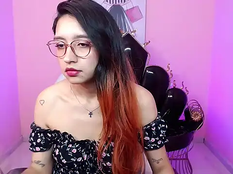 Nahomi xxx online show from 07/17/26, 04:21