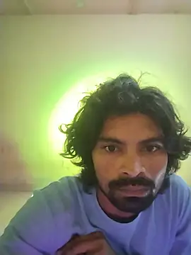 Snapshot of Sidhu102xxx chatting on 07/17/26, 01:19 Sidhu102xxx online show from 07/17/26, 01:19