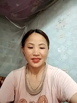 Snapshot of Mie-Miee chatting on 07/17/26, 01:19 Mie-Miee online show from 07/17/26, 01:19