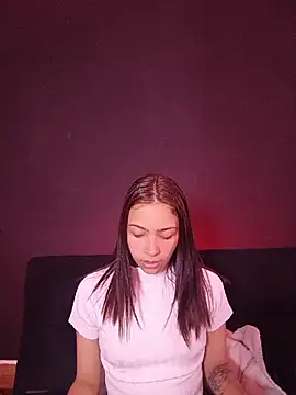 Snapshot of Sofiiamoon chatting on 07/18/26, 03:42 Sofiiamoon online show from 07/18/26, 03:42