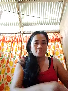 Snapshot of Sweetyan19 chatting on 07/20/26, 01:24 Sweetyan19 online show from 07/20/26, 01:24