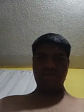 Snapshot of gallo146 chatting on 07/18/26, 11:08 gallo146 online show from 07/18/26, 11:08