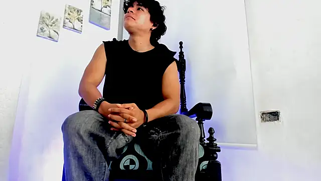 Snapshot of Zackcito chatting on 07/19/26, 12:08 Zackcito online show from 07/19/26, 12:08