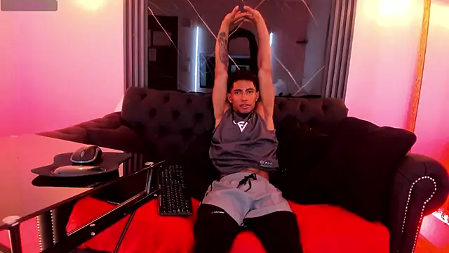 Snapshot of axel_black_xxx chatting on 07/20/26, 02:52 axel black xxx online show from 07/20/26, 02:52