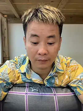 Mackie-1 online show from 07/22/26, 08:16