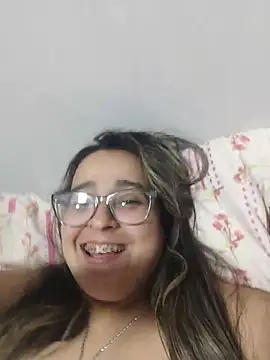 Snapshot of Lisanedelsarto chatting on 07/27/26, 03:19 Lisanedelsarto online show from 07/27/26, 03:19