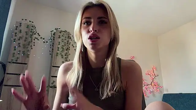 Rossy S online show from 07/23/26, 03:26