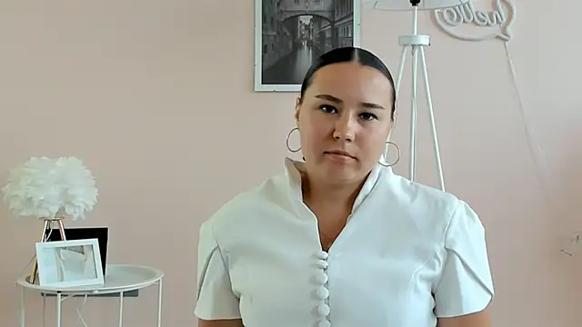 JunitaFarabaugh online show from 07/22/26, 07:43