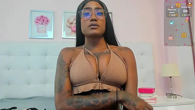 TattiBellX online show from 07/22/26, 06:32