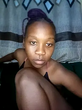 Snapshot of Staria_luxe chatting on 07/20/26, 06:10 Staria luxe online show from 07/20/26, 06:10