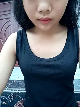 Snapshot of Thao202 chatting on 07/21/26, 11:17 Thao202 online show from 07/21/26, 11:17