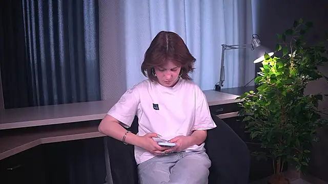 Snapshot of TashinaJenness chatting on 07/22/26, 11:01 TashinaJenness online show from 07/22/26, 11:01