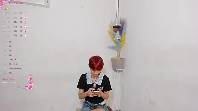 Glamorous Giirlls online show from 07/22/26, 01:29
