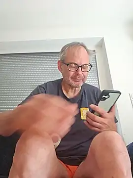luxrom196806 online show from 07/28/26, 07:49