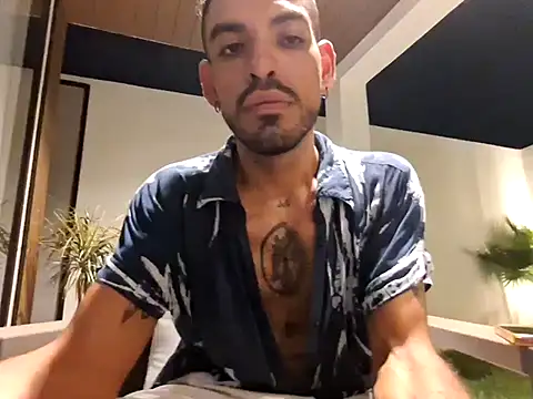 Blaxie xL online show from 08/03/26, 01:36