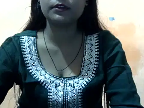 Snapshot of Cute_Rohilka chatting on 07/31/26, 09:19 Cute Rohilka online show from 07/31/26, 09:19