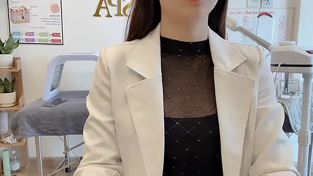 Katy Bae online show from 11/12/25, 05:33