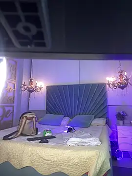 riri brunnete online show from 03/04/26, 04:20