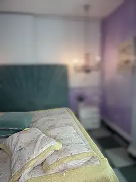 riri brunnete online show from 03/03/26, 04:19