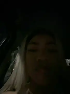riri brunnete online show from 05/22/26, 04:21