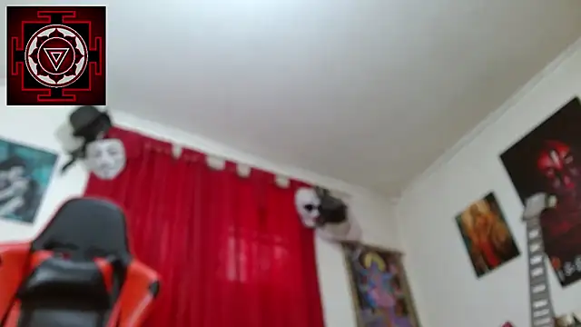 Amanda Valeska online show from 04/05/26, 05:08