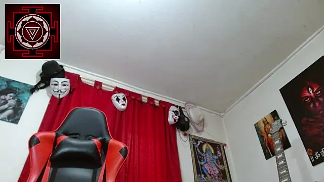 Snapshot of Amanda_Valeska chatting on 09/11/25, 04:51 Amanda Valeska online show from 09/11/25, 04:51