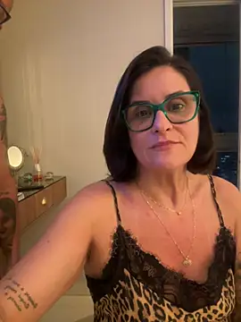 Snapshot of casalemfoco chatting on 08/04/26, 12:15 casalemfoco online show from 08/04/26, 12:15