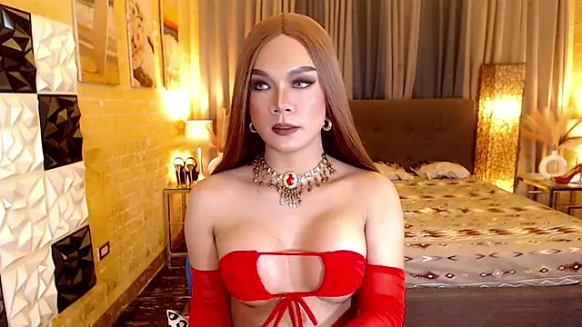 Snapshot of BigCockJewel chatting on 02/03/26, 07:35 BigCockJewel online show from 02/03/26, 07:35