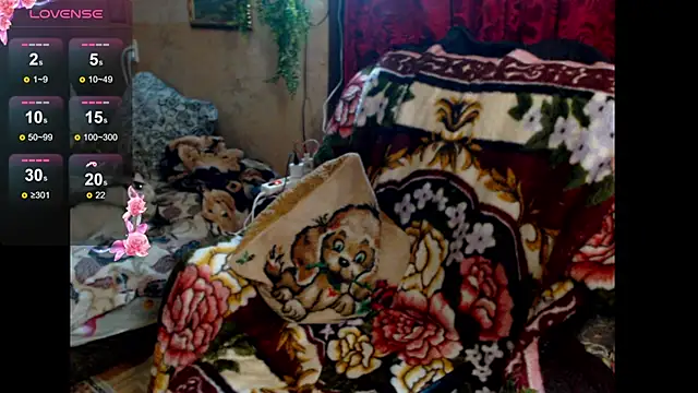 Snapshot of FlirtatiousMegan chatting on 03/01/25, 09:37 FlirtatiousMegan online show from 03/01/25, 09:37