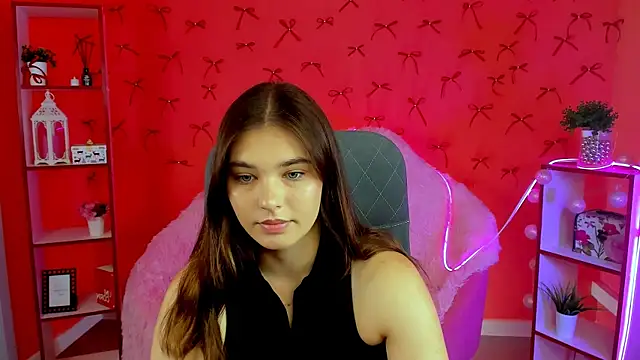 Snapshot of KristinaFairfax chatting on 07/24/26, 10:22 KristinaFairfax online show from 07/24/26, 10:22