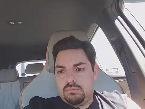 robredoj online show from 11/18/25, 02:42