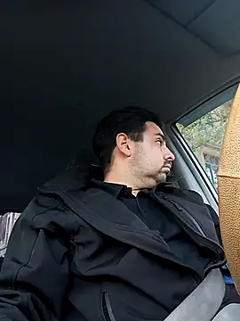 robredoj online show from 09/29/25, 10:15