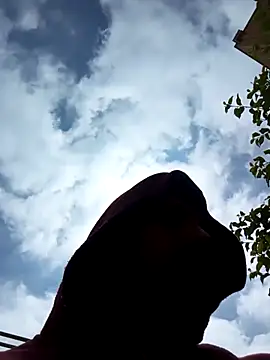 robredoj online show from 11/09/25, 02:32