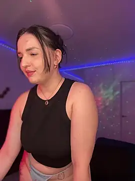 Lunar ShyX online show from 07/26/26, 11:00