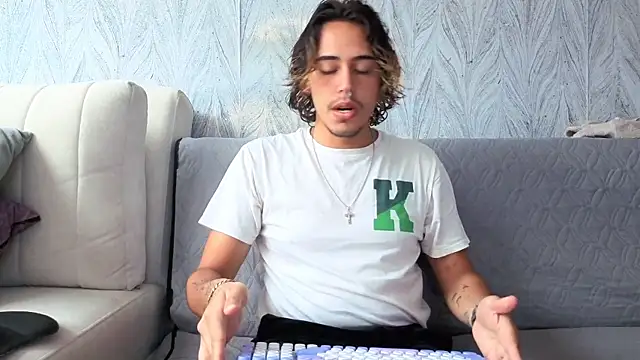 Edward 51 online show from 07/27/26, 11:17