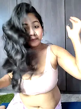 Snapshot of hornynisha321 chatting on 07/26/26, 03:57 hornynisha321 online show from 07/26/26, 03:57