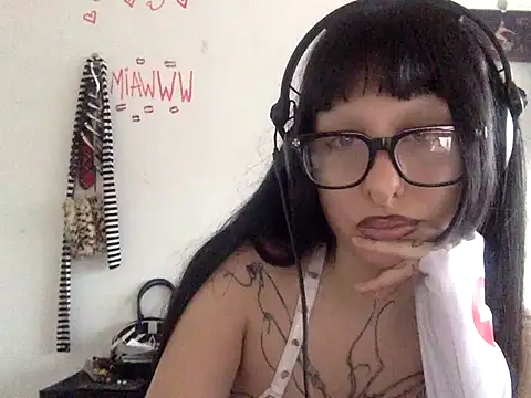sasha69xoxo online show from 07/27/26, 08:16
