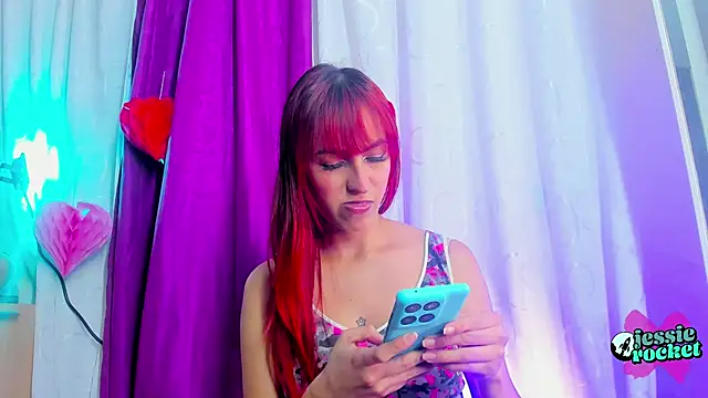 jessierocketx online show from 02/25/26, 06:52