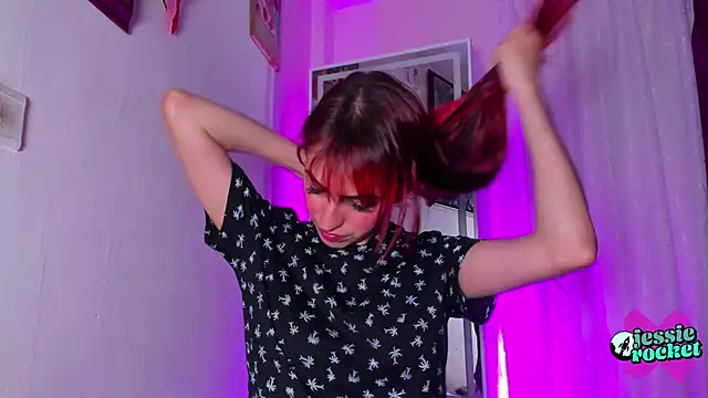 jessierocketx online show from 12/02/25, 12:00