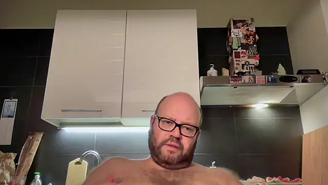 theitalianbear online show from 07/16/26, 01:35