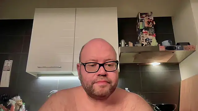 theitalianbear online show from 02/18/25, 06:15