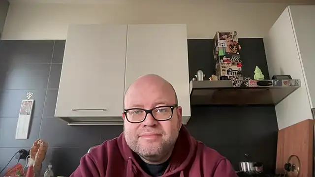 theitalianbear online show from 11/20/25, 01:23