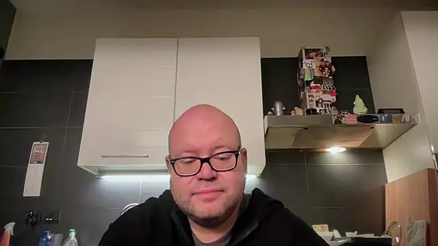 theitalianbear online show from 10/23/25, 03:16